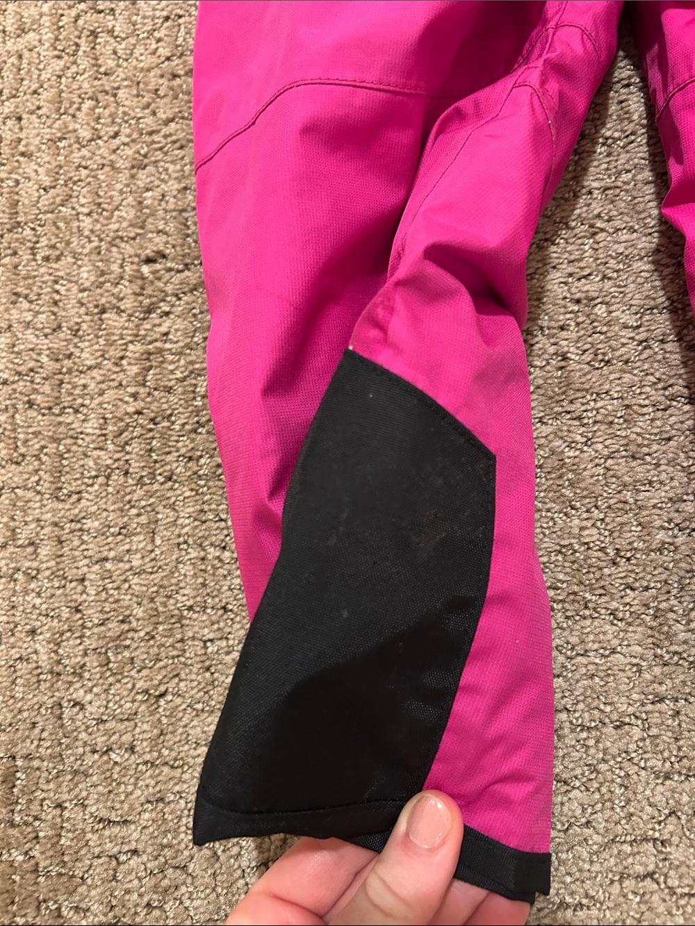 The North Face Girls' Bright Pink & Multicolor Marble Ski Jacket - Picture 9 of 16